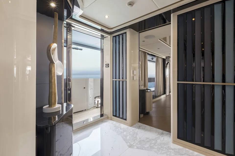 2029 Mangusta Oceano 50, photo 14