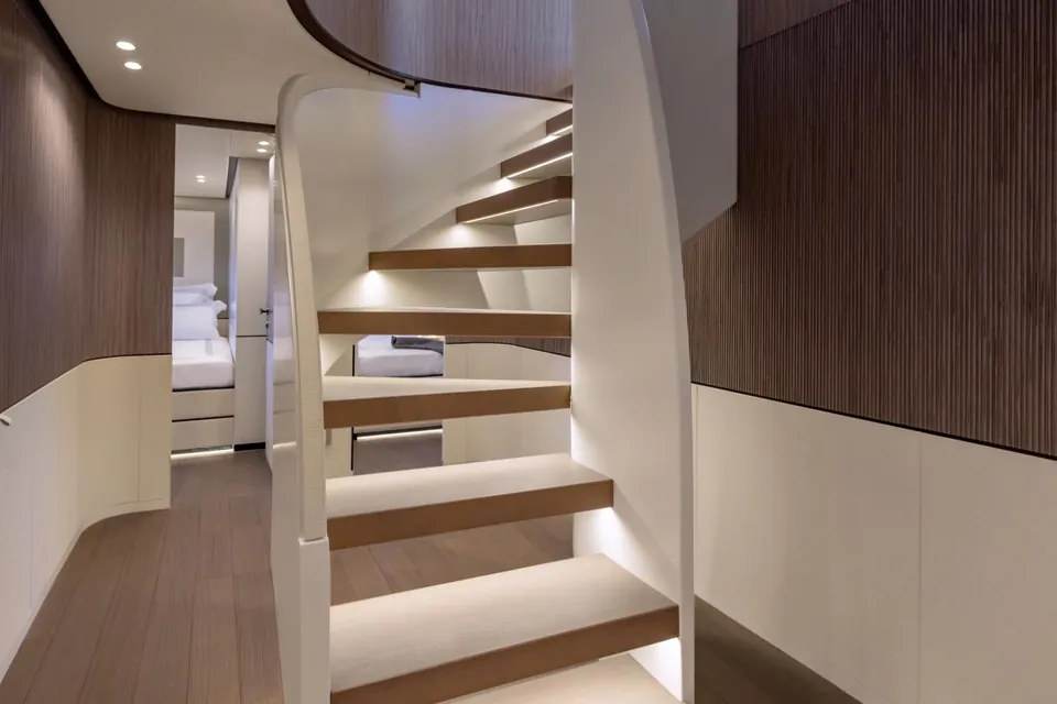 2027 Mangusta Oceano 39, photo 25