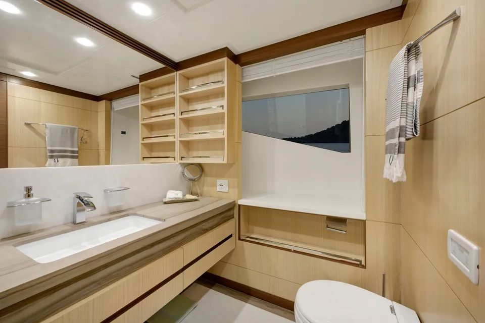 Bamboo, 2019 Benetti Fast 125, photo 18