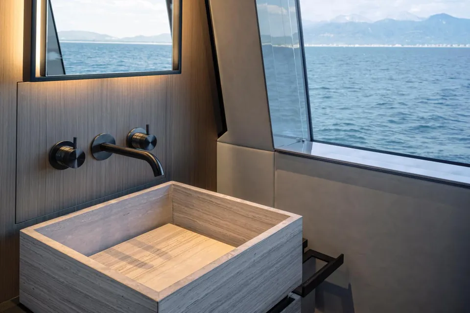 2027 Azimut Grande 38M Tri-Deck, photo 9
