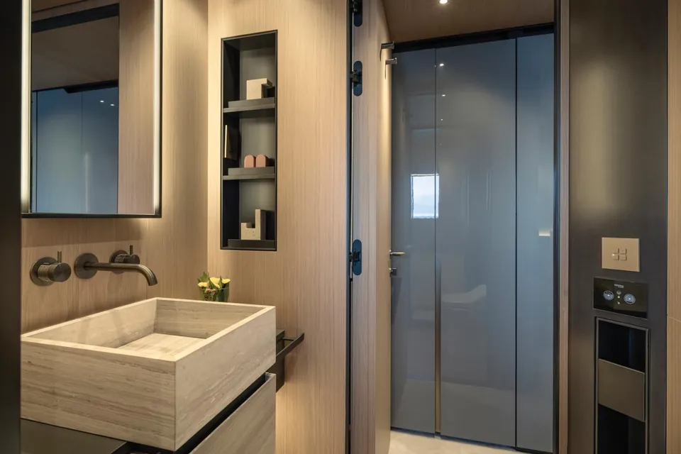 2027 Azimut Grande 38M Tri-Deck, photo 20