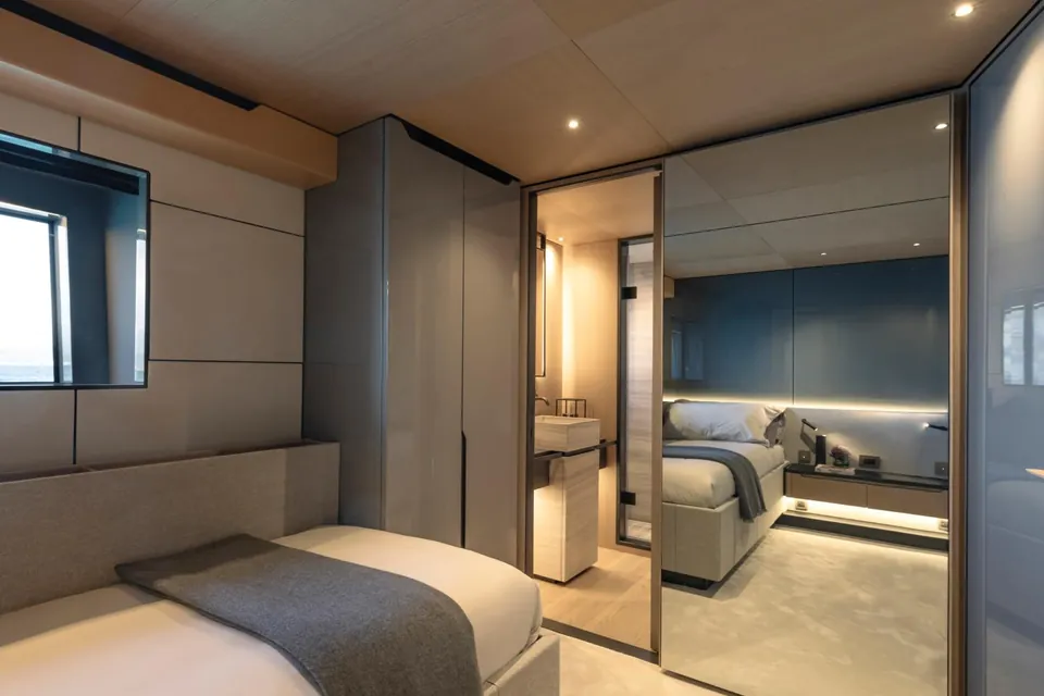 2027 Azimut Grande 38M Tri-Deck, photo 28