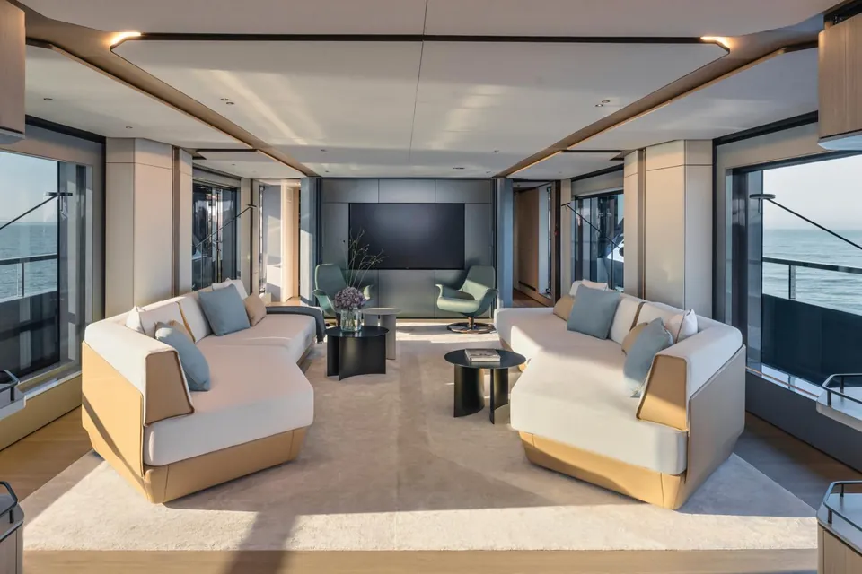 2027 Azimut Grande 38M Tri-Deck, photo 31