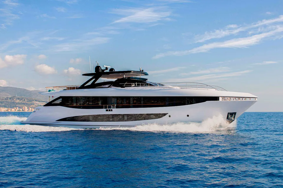 2028 Amer 120, photo 1