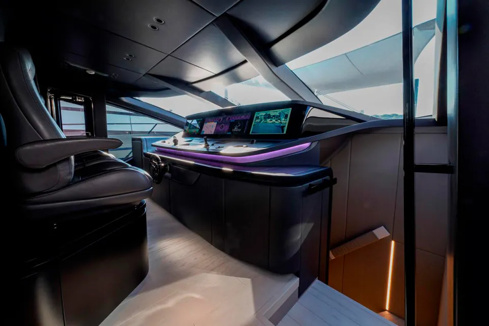 2027 Mangusta 104 REV, photo 5