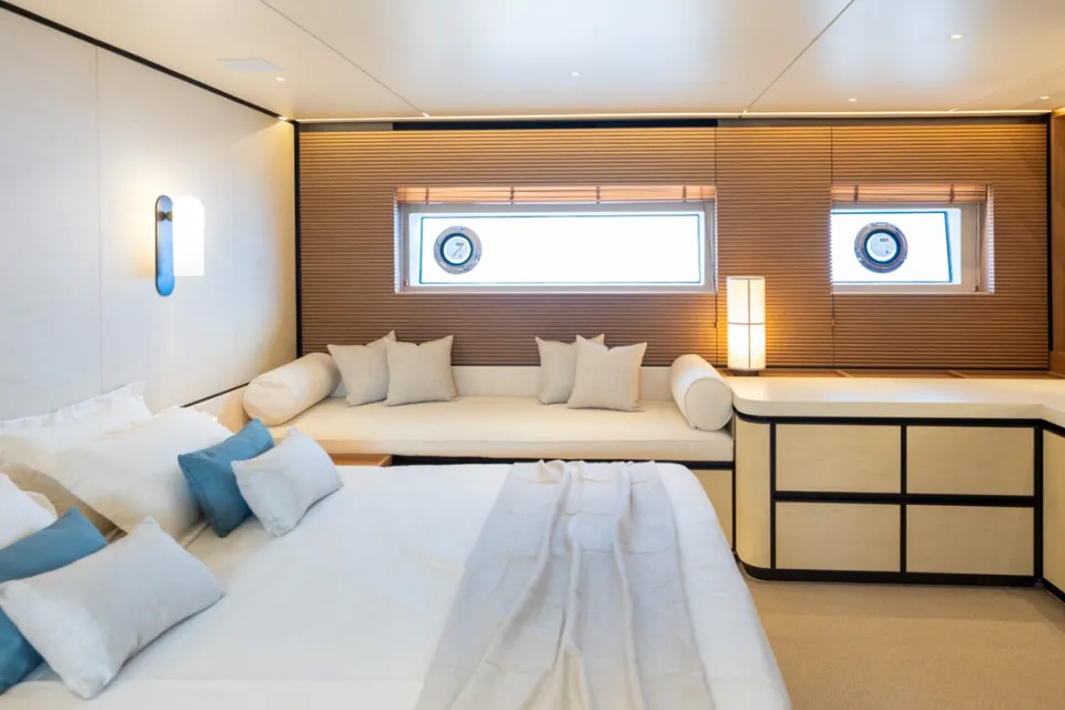 2026 Azimut Seadeck 9, photo 20