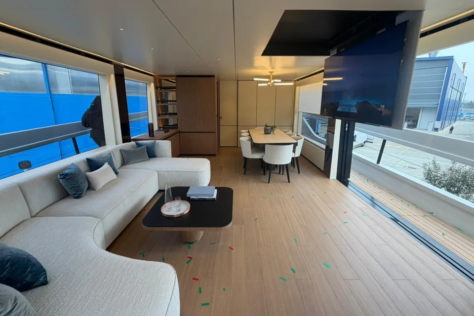 2026 Azimut Seadeck 9, photo 23