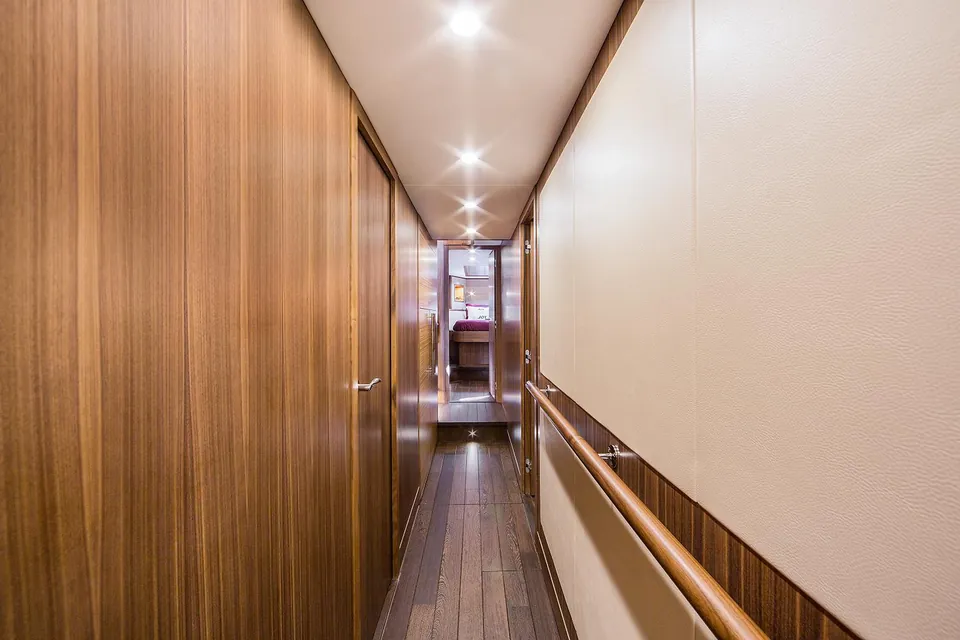2027 Van der Valk Flybridge 23 m, photo 6