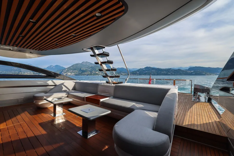 Yb, 2019 Azimut S10, photo 6