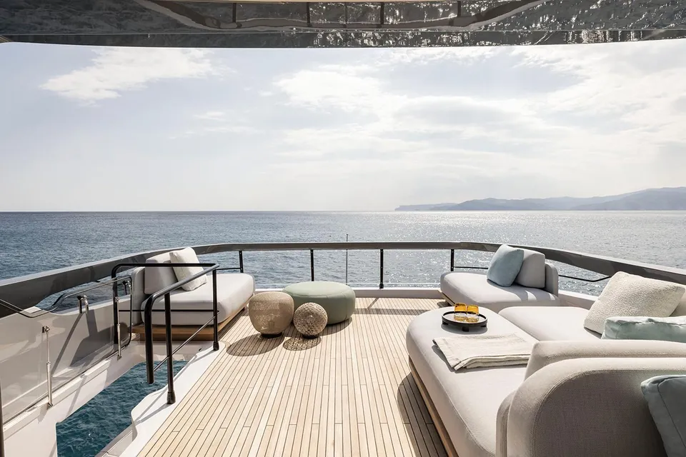 2026 Azimut 72, photo 4