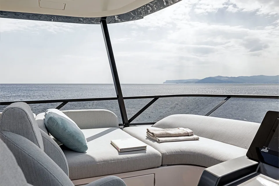 2026 Azimut 72, photo 7