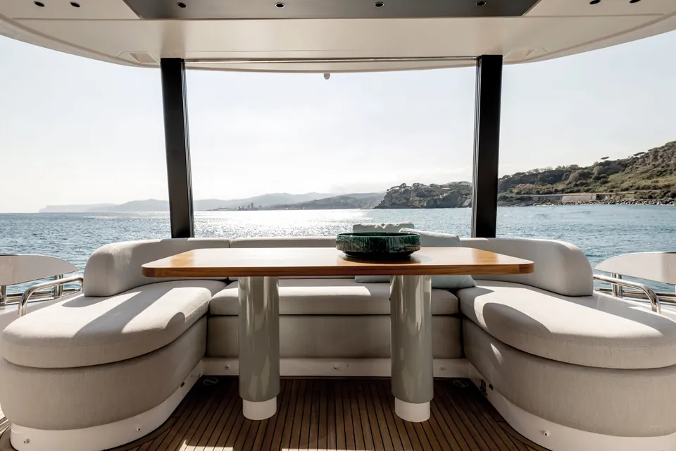 2026 Azimut 72, photo 25