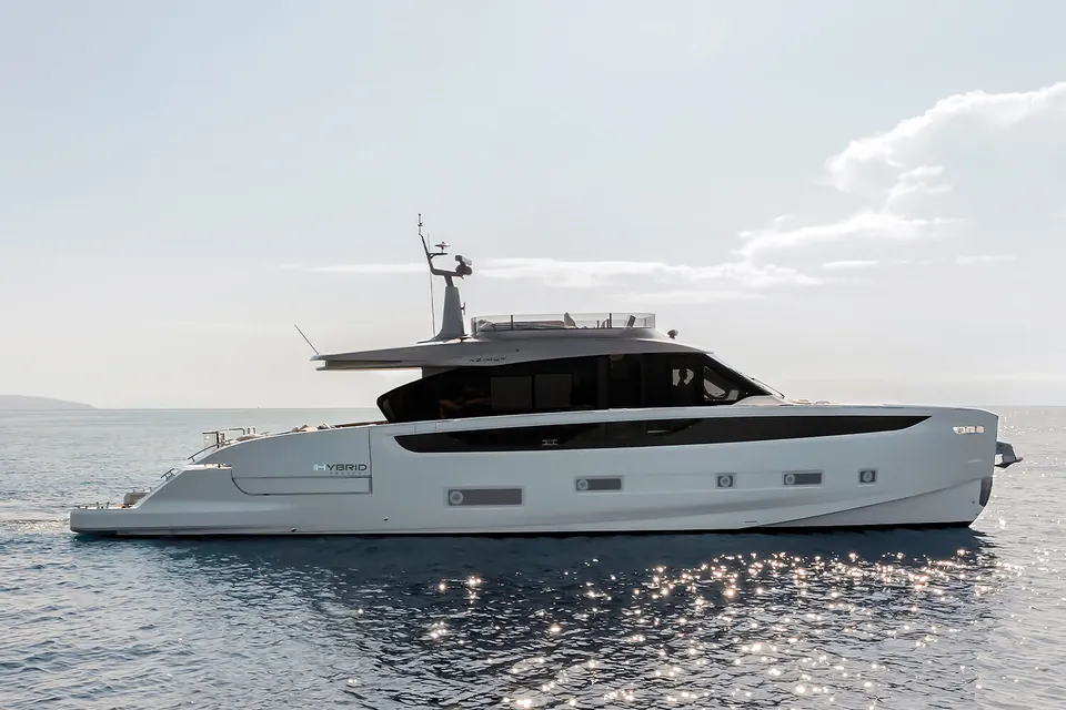 2026 Azimut Seadeck 7, photo 1