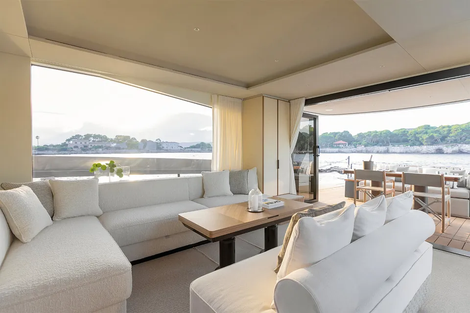 2026 Azimut Seadeck 7, photo 3