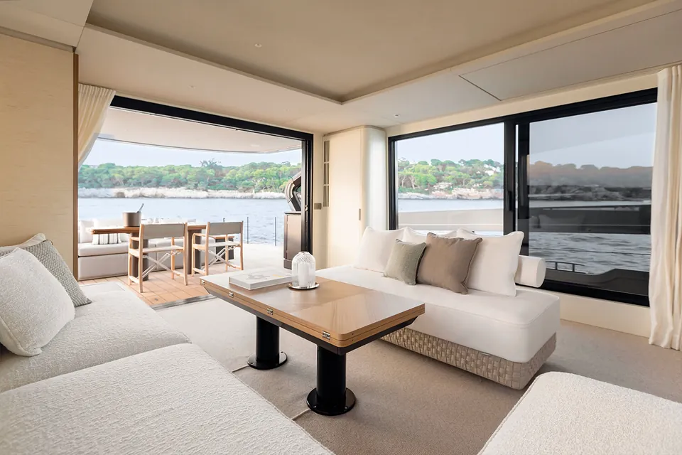 2026 Azimut Seadeck 7, photo 5