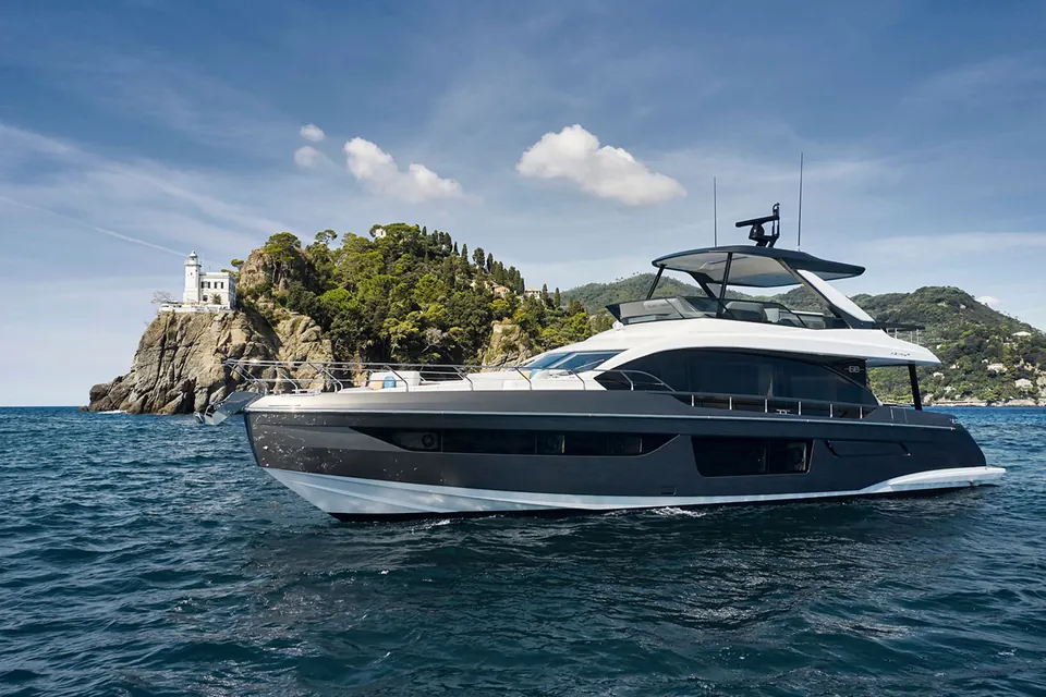 2026 Azimut 68, photo 1