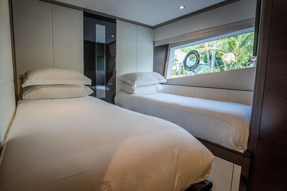 Cool Change, 2025 Ocean Alexander 32L, photo 16
