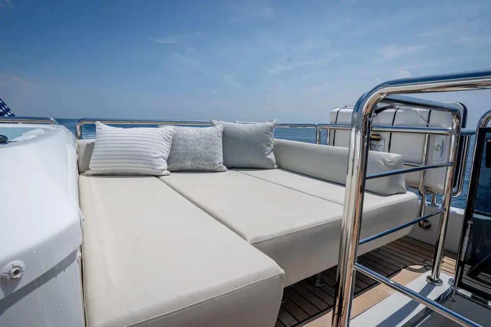 Cool Change, 2025 Ocean Alexander 32L, photo 17