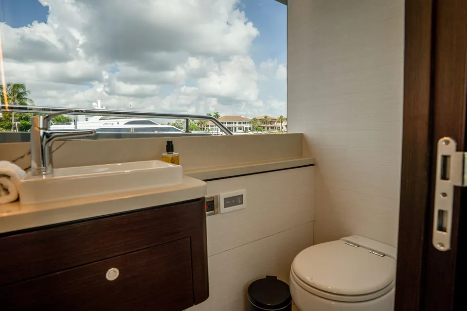 Cool Change, 2025 Ocean Alexander 32L, photo 32