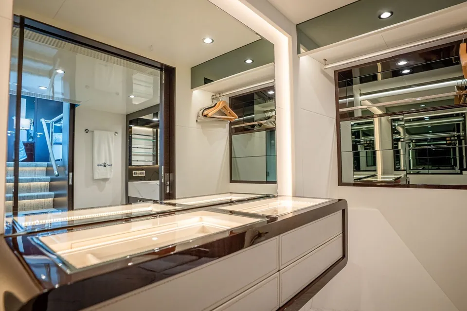 Cool Change, 2025 Ocean Alexander 32L, photo 43