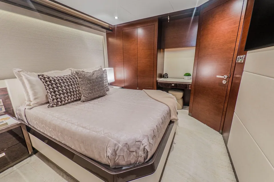 Lone Star, 2024 Ocean Alexander 28E, photo 45