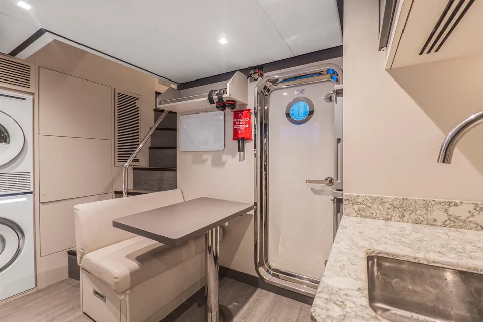 Lone Star, 2024 Ocean Alexander 28E, photo 54