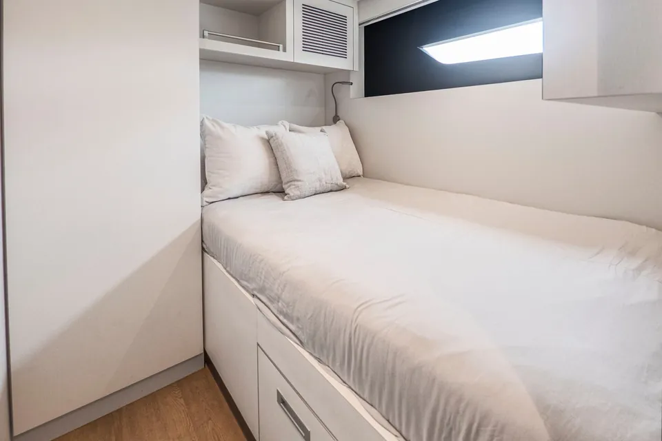 Lone Star, 2024 Ocean Alexander 28E, photo 55