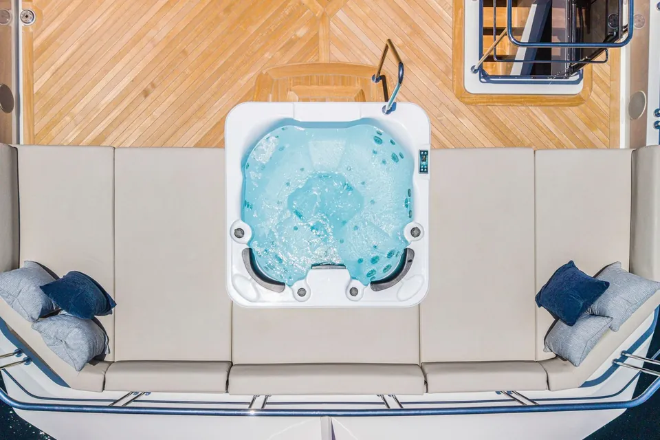 Lone Star, 2024 Ocean Alexander 28E, photo 100