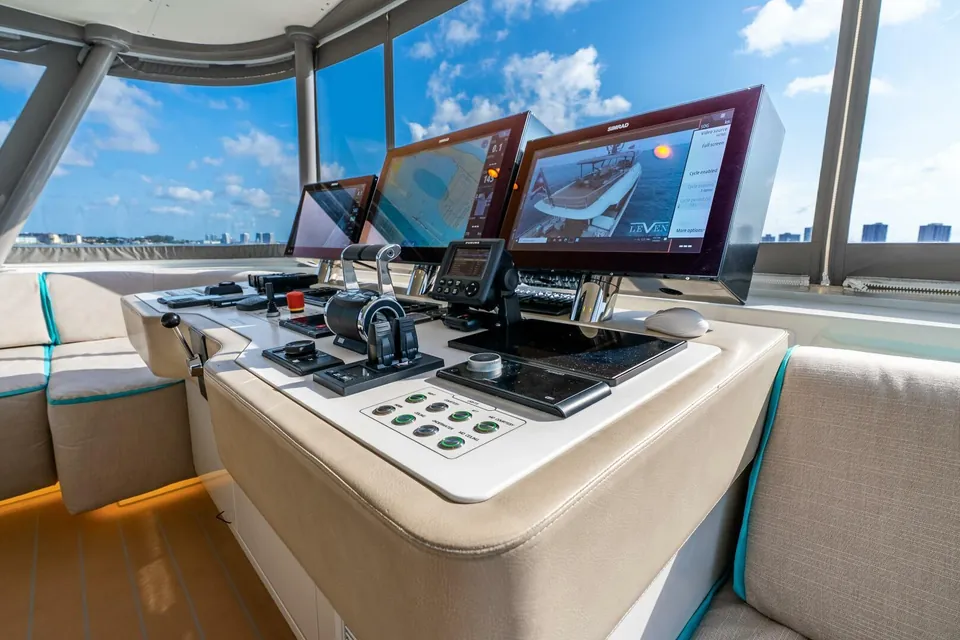 Lady Sadie, 2019 Van der Valk LeVen 90, photo 20