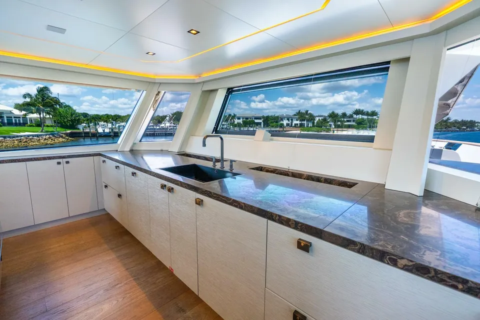 Lady Sadie, 2019 Van der Valk LeVen 90, photo 45
