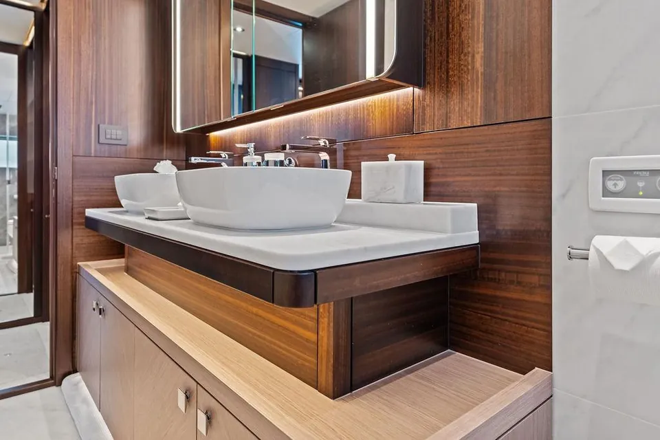Dolce Far Niente, 2026 Sunseeker 88 Yacht, photo 21