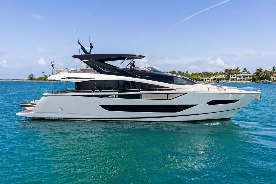 Dolce Far Niente, 2026 Sunseeker 88 Yacht, photo 25