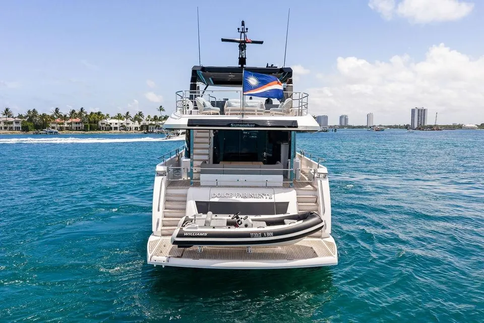 Dolce Far Niente, 2026 Sunseeker 88 Yacht, photo 30