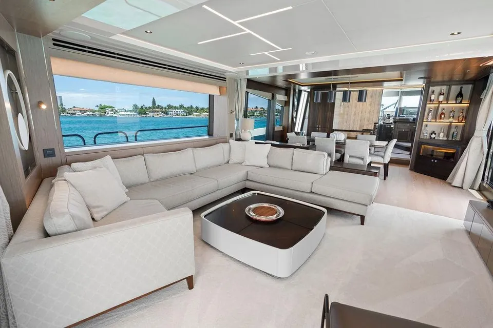 Dolce Far Niente, 2026 Sunseeker 88 Yacht, photo 56