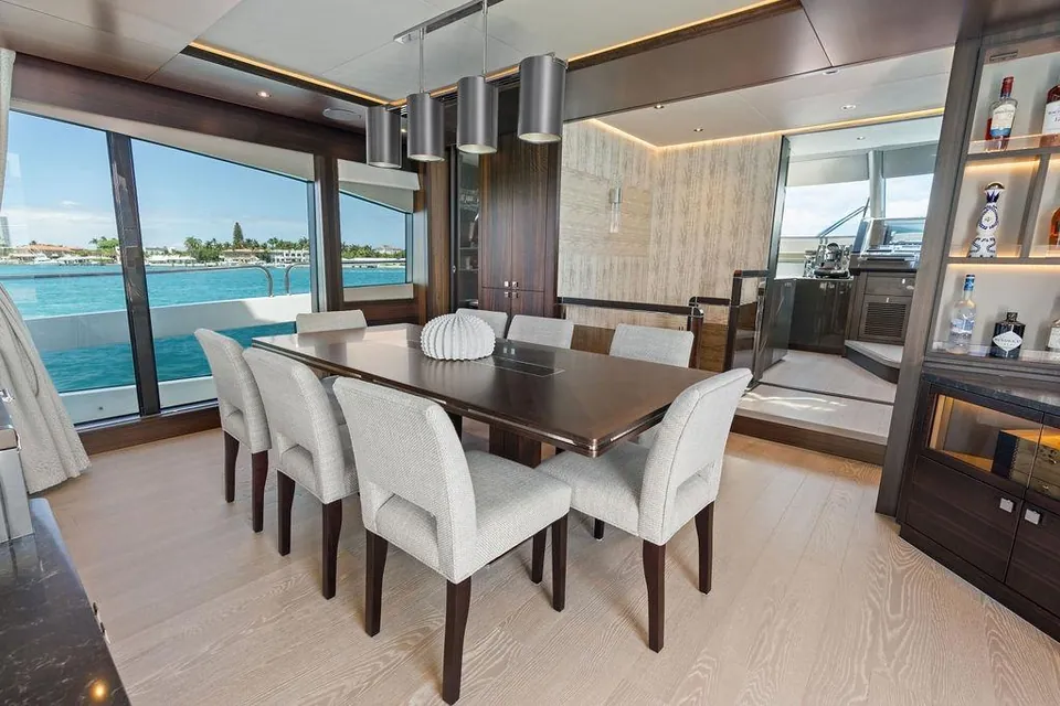 Dolce Far Niente, 2026 Sunseeker 88 Yacht, photo 58