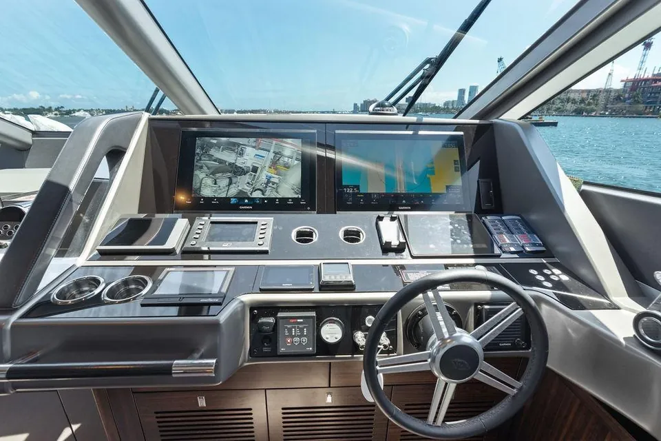 Dolce Far Niente, 2026 Sunseeker 88 Yacht, photo 68