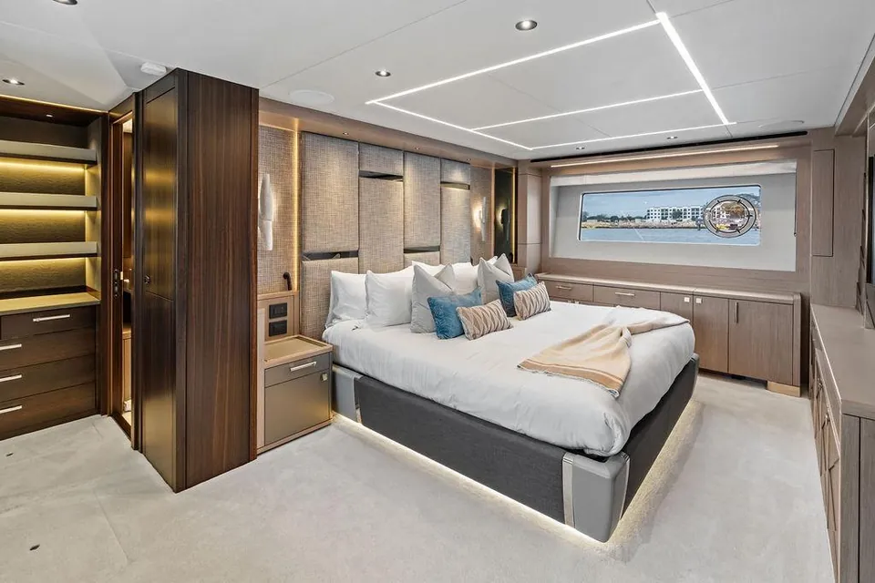 Dolce Far Niente, 2026 Sunseeker 88 Yacht, photo 118