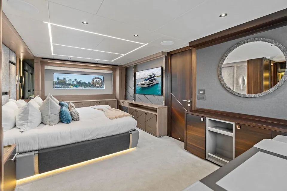Dolce Far Niente, 2026 Sunseeker 88 Yacht, photo 119