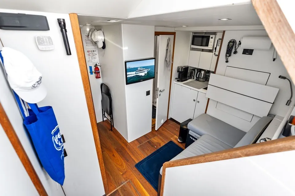 Sea Zar, 2019 Sunseeker 86 Yacht, photo 16