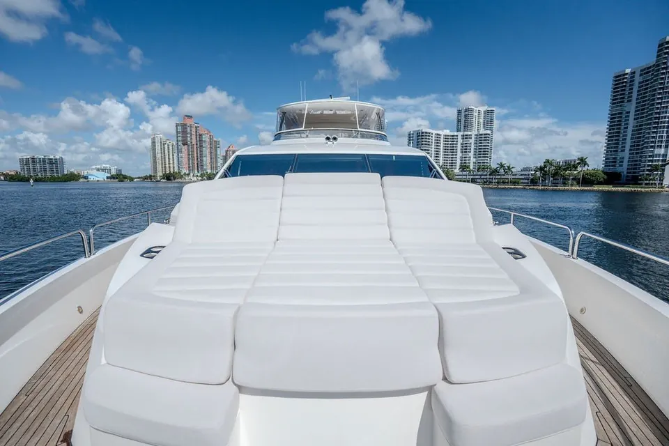 Sea Zar, 2019 Sunseeker 86 Yacht, photo 22