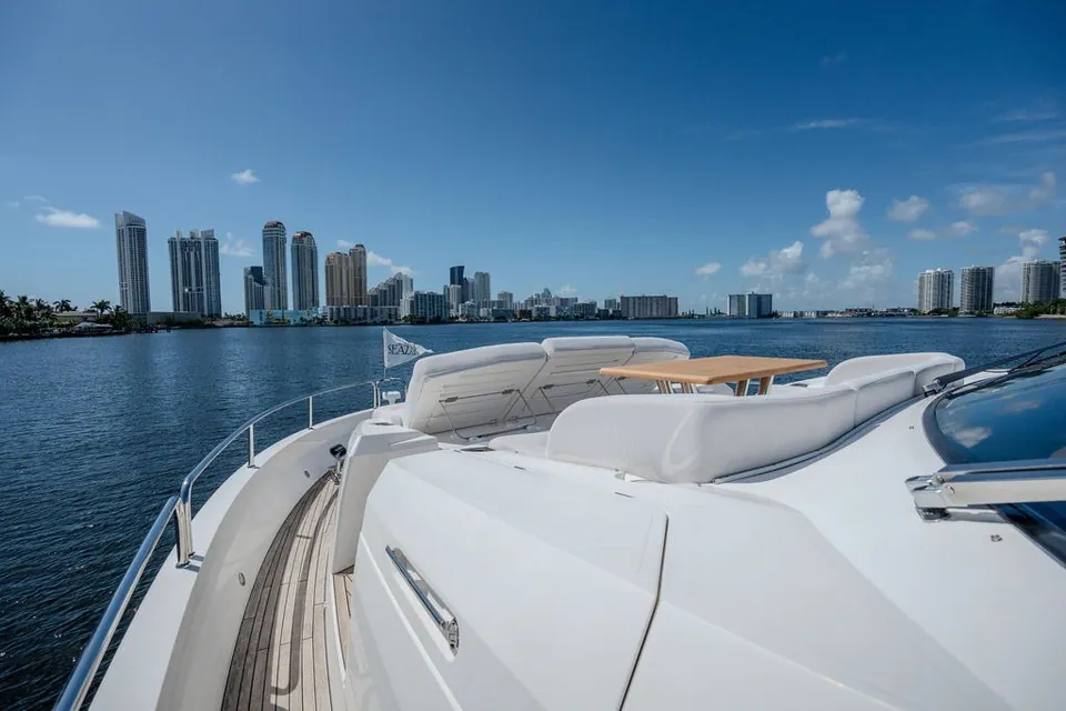 Sea Zar, 2019 Sunseeker 86 Yacht, photo 31
