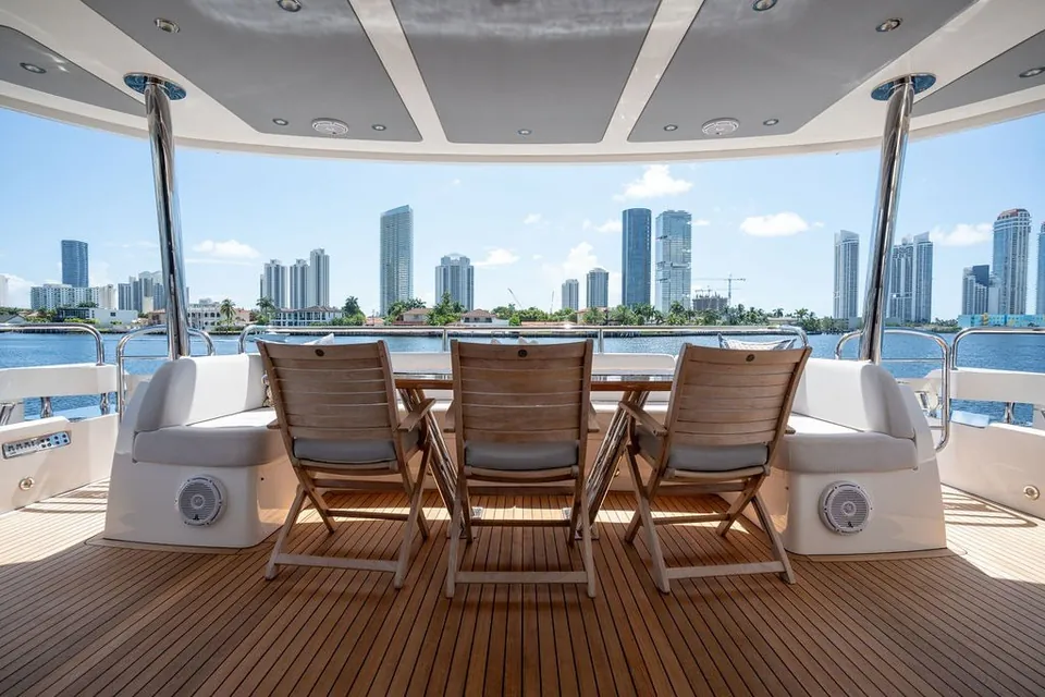 Sea Zar, 2019 Sunseeker 86 Yacht, photo 38