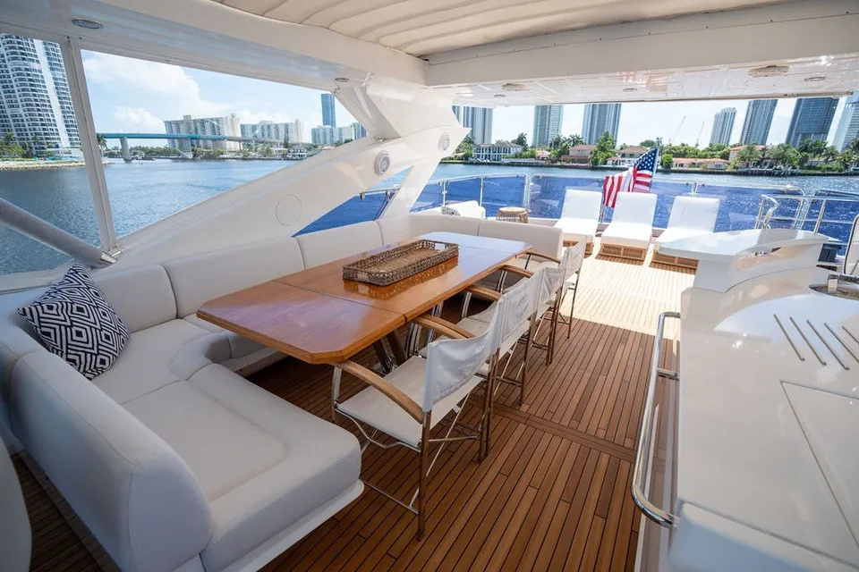Sea Zar, 2019 Sunseeker 86 Yacht, photo 40