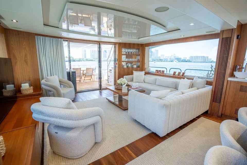 Sea Zar, 2019 Sunseeker 86 Yacht, photo 57