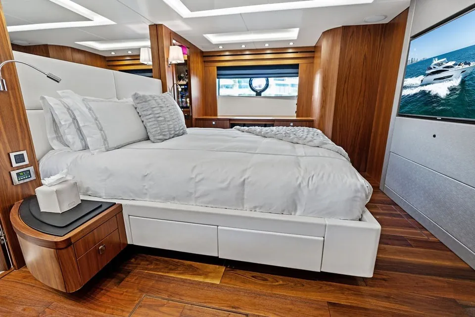 Sea Zar, 2019 Sunseeker 86 Yacht, photo 77