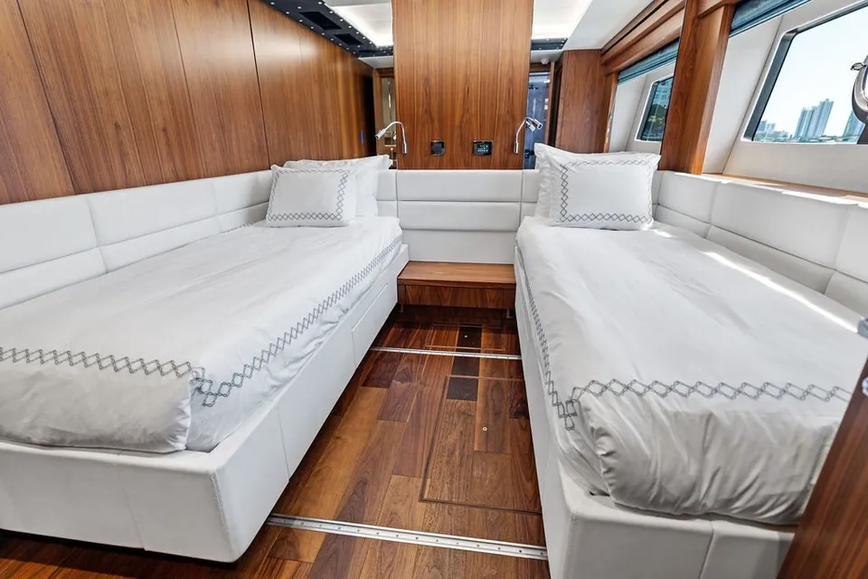 Sea Zar, 2019 Sunseeker 86 Yacht, photo 89
