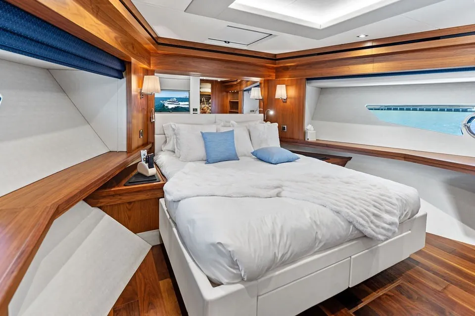 Sea Zar, 2019 Sunseeker 86 Yacht, photo 113