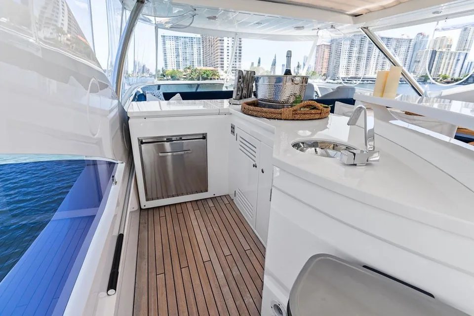 Sea Zar, 2019 Sunseeker 86 Yacht, photo 116