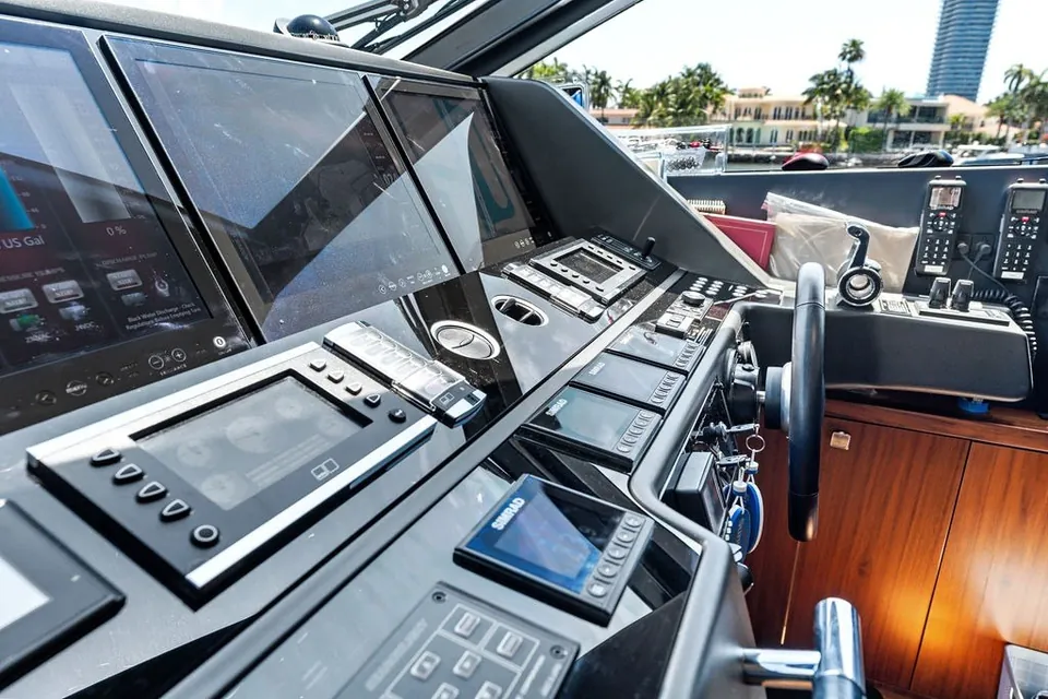 Sea Zar, 2019 Sunseeker 86 Yacht, photo 132