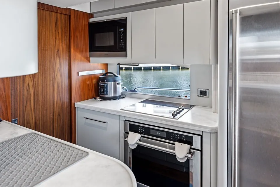 Sea Zar, 2019 Sunseeker 86 Yacht, photo 135